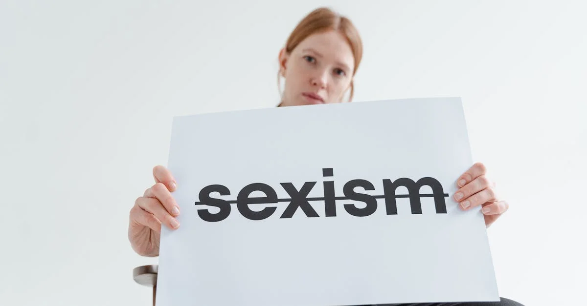 セクハラ「業界では当たり前」は通用しない｜組織的問題の証拠と申告手順