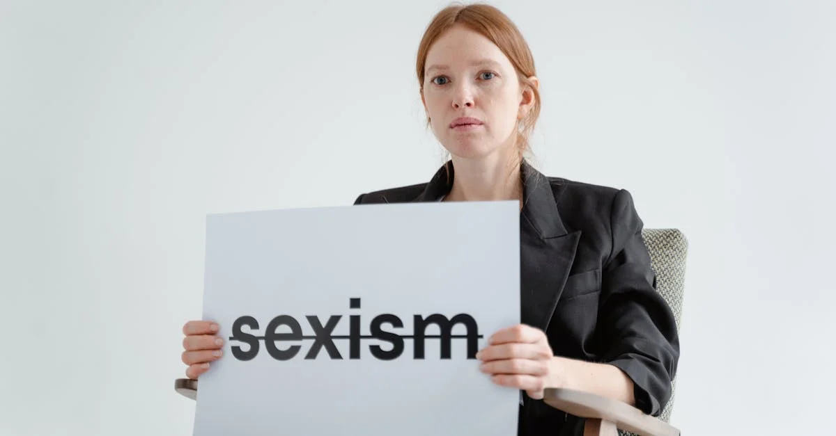 セクハラ加害者が"相手も好きだった"と主張したときの証拠と反論法